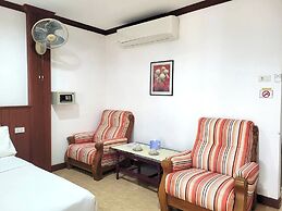 Rabbit Mansion Patong Hotel