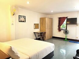 Rabbit Mansion Patong Hotel