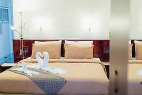 Rabbit Mansion Patong Hotel