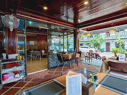 Rabbit Mansion Patong Hotel