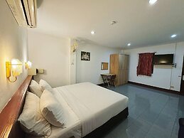 Rabbit Mansion Patong Hotel