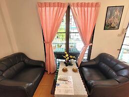 Rabbit Mansion Patong Hotel