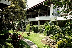 Hotel Bumi Asih
