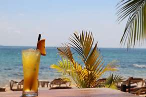 Tree House Bungalows Resort