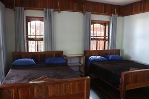 Tree House Bungalows Resort