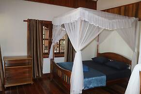 Tree House Bungalows Resort