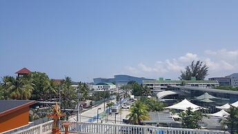 BS Airport at Phuket