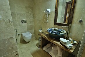 Demisos Caves The Hotel