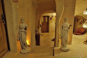 Demisos Caves The Hotel