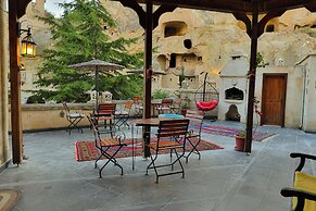 Demisos Caves The Hotel