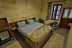 Demisos Caves The Hotel