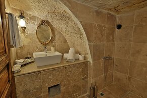 Demisos Caves The Hotel