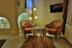 Demisos Caves The Hotel