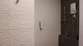 Phuket Airport Place