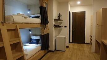 Phuket Airport Place