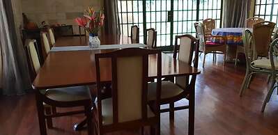 Spurwing Guest House