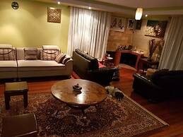 Spurwing Guest House