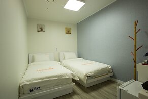 Myeongdong Sunshine Guesthouse