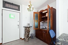 Milano Flat - Gola 16