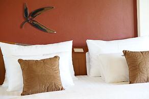 Country Lakeview Hotel