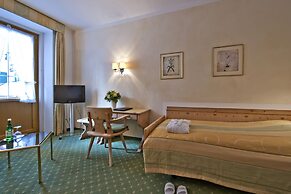 Parkhotel Margna