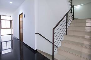 RedDoorz Plus near Plaza Indonesia