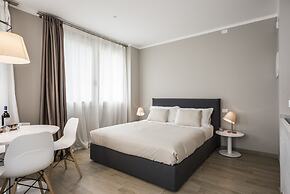 MYSWEETPLACE - Largo Europa Apartments
