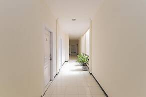 RedDoorz near Gubeng Station