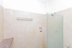 RedDoorz near Gubeng Station