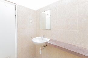 RedDoorz near Gubeng Station