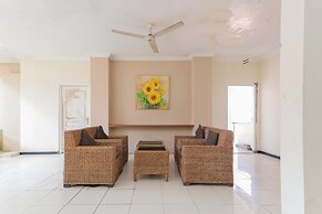 RedDoorz near Gubeng Station