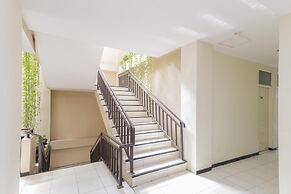 RedDoorz near Gubeng Station