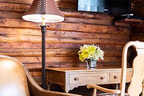 Log Cabin Motel