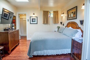 Inn at Buckhorn Cove