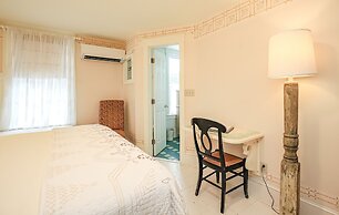 The Charlotte Hotel & Restaurant