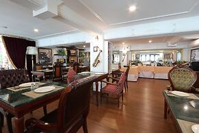 Siam Champs Elyseesi Unique Hotel