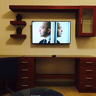 The Royal Luxury Apartments & studios