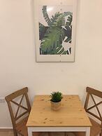 The Royal Luxury Apartments & studios