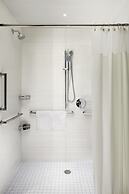 AC Hotel by Marriott Dallas Downtown