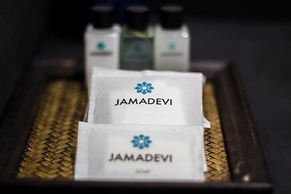 Jamadevi Hotel