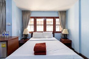 Thipurai Annex Hotel