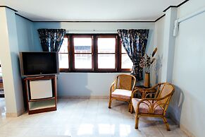 Thipurai Annex Hotel