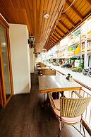 Thipurai Annex Hotel