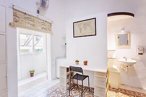 Granny's Inn - Hostel