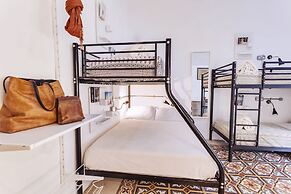 Granny's Inn - Hostel