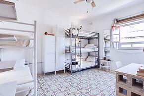 Granny's Inn - Hostel