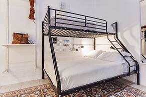 Granny's Inn - Hostel