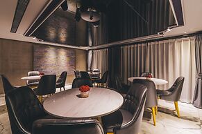 Atour Hotel Jing'an The Drama Shanghai