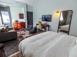 Carmella Boutique Hotel