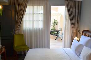 Carmella Boutique Hotel